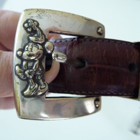 BRIGHTON FOR DISNEY RARE EMBOSSED REPTILE BROWNLEATHER BELT WITH DISNEY CHARA… - Picture 2 of 6